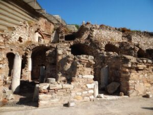 Руины борделя в Эфесе 3