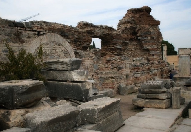 Руины борделя в Эфесе 2